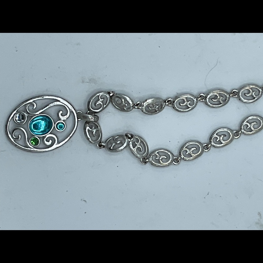 “GIVENCHY” VINTAGE Designer Statement Piece Costume Jewellery. - Picture 3 of 14